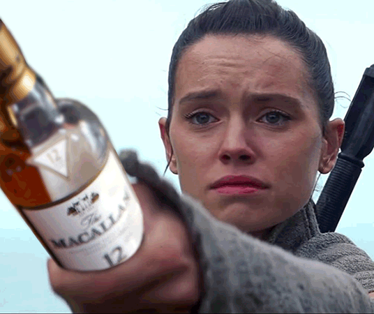 rey_and_the_macallan.gif